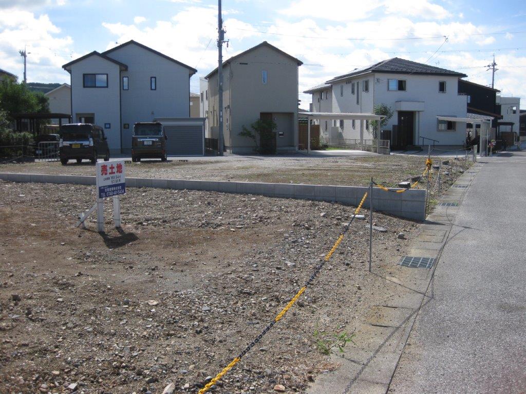 1号地 前面道路